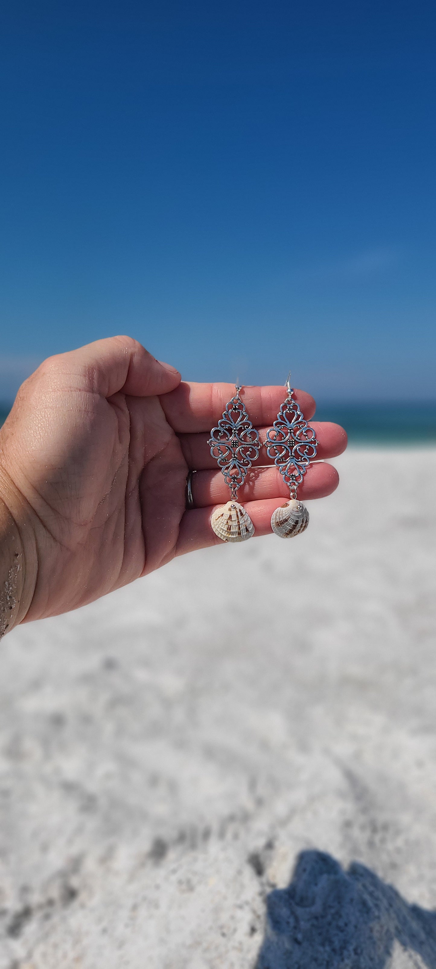 Venus Clam Shell Dangle Earrings