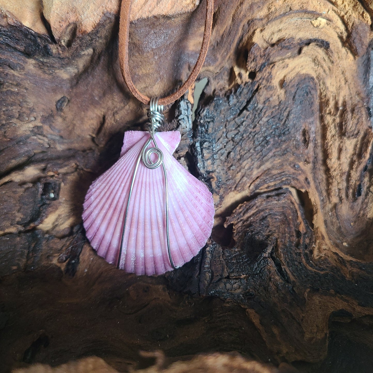 Amazing Purple Flat Scallop Shell Necklace