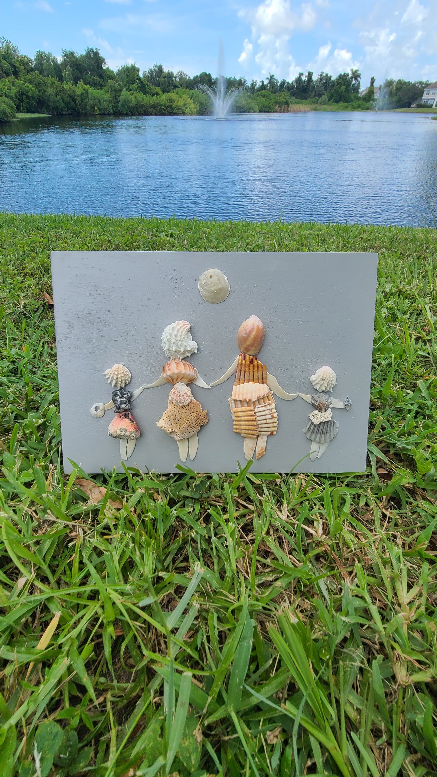 Shell Art Family (Parents and 2 girls)